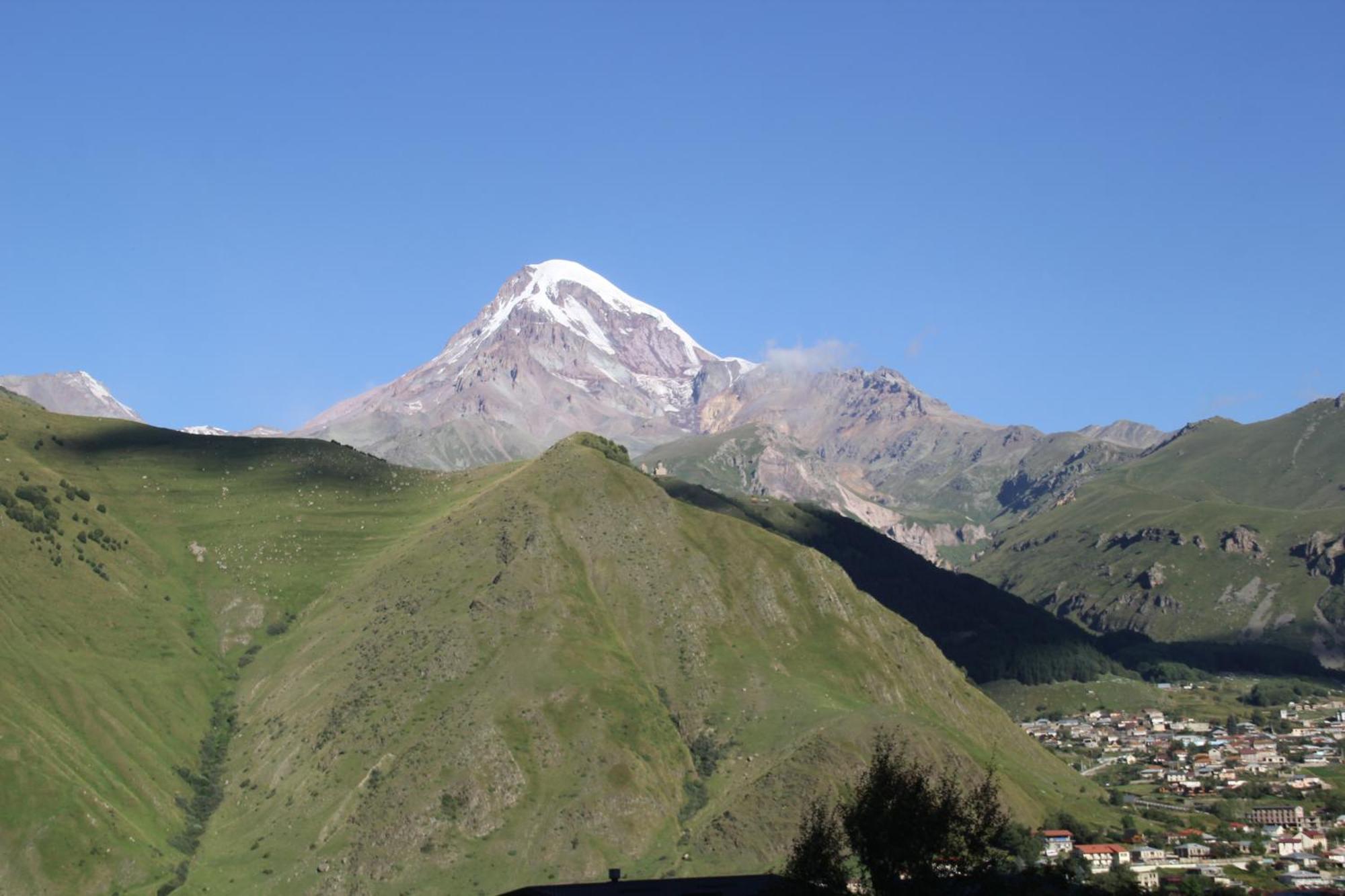 Melodia Kazbegi Hotel Exterior foto